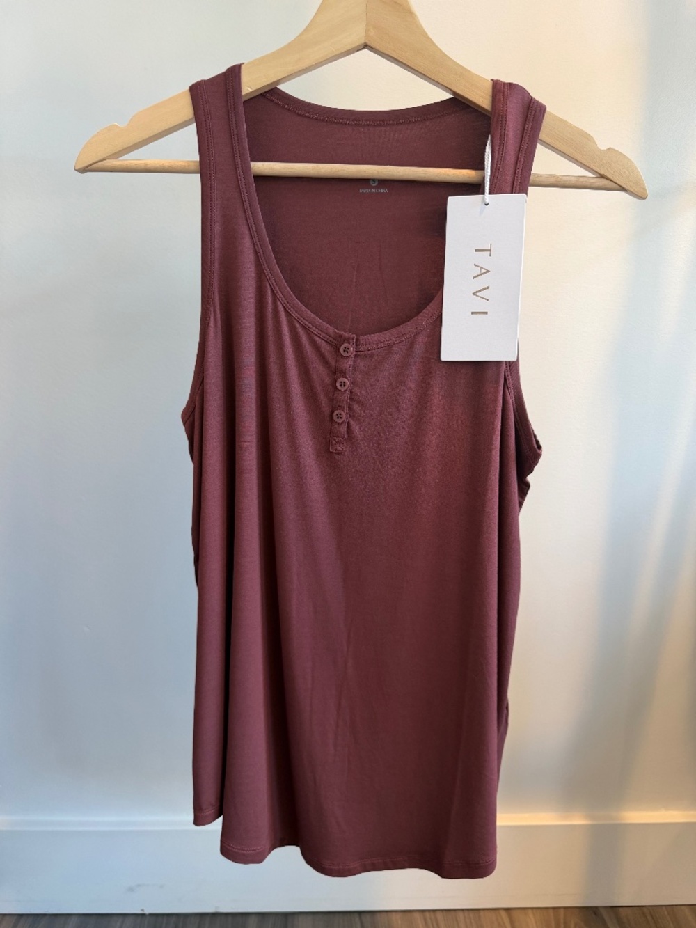 Tavi Classic Henley Tank - Sahara